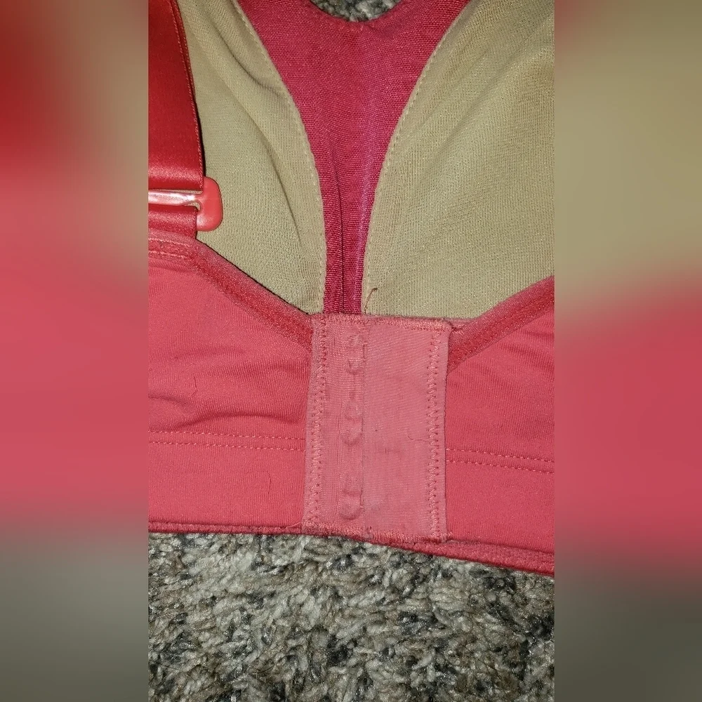 Lululemon| Mesh Wireless Sports Bra